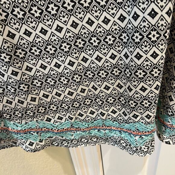 Roxy medium black and white geo print long sleeve dress - Picture 3 of 11